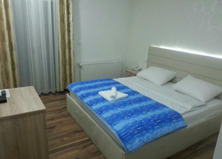 Prenociste Bis Hotel Prijepolje Exterior foto