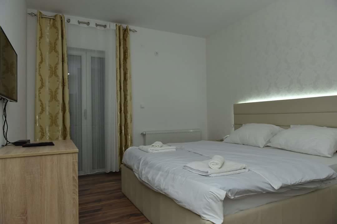 Prenociste Bis Hotel Prijepolje Exterior foto